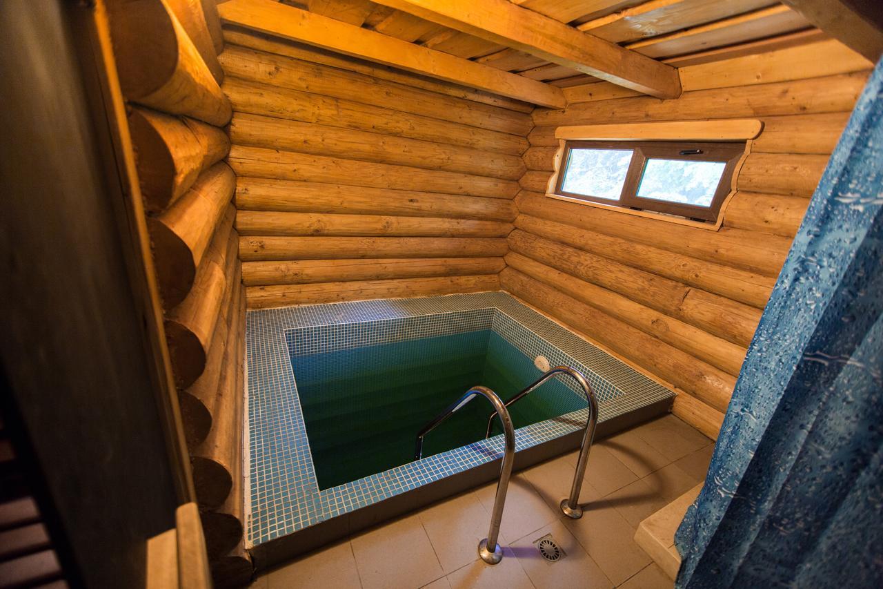Пори Року Hostal Sinyak  Exterior foto