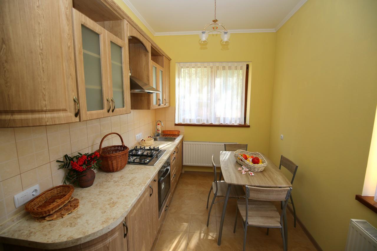 Пори Року Hostal Sinyak  Exterior foto